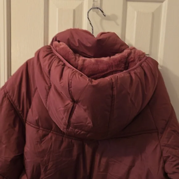 ARIZONA JEAN CO WOMEN'S JUNIORS WINTER BERRY HOODED COAT SIZE LARGE - Picture 9 of 15